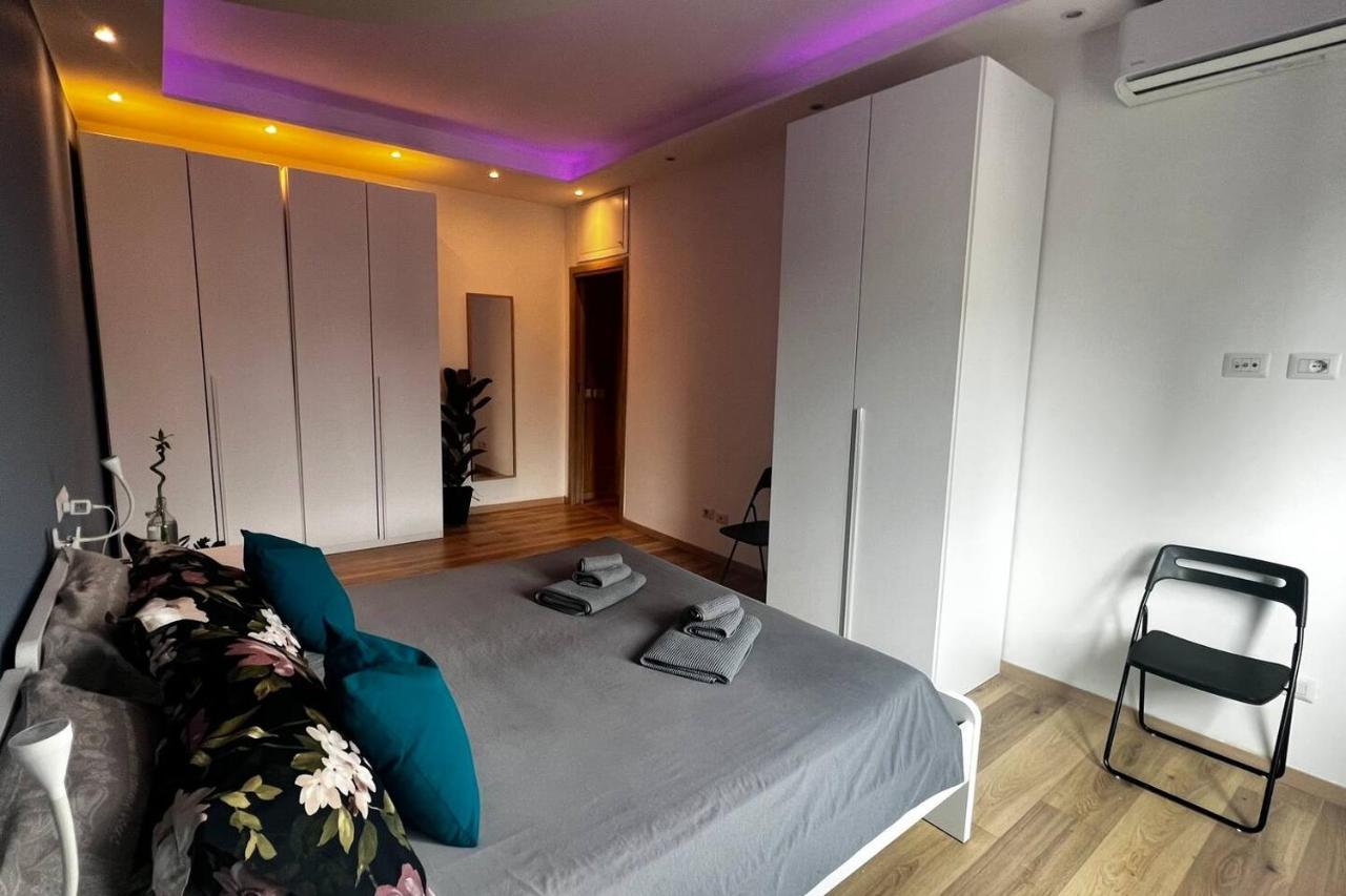 شقة Prestigioso Trilocale Sui Navigli Con A/C & Wi-Fi ميلان المظهر الخارجي الصورة